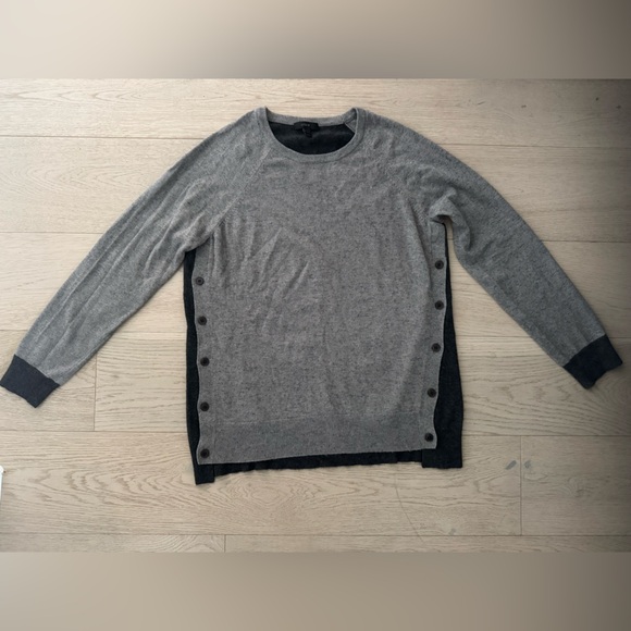 J.Crew Black/Gray color block size L - Picture 1 of 5